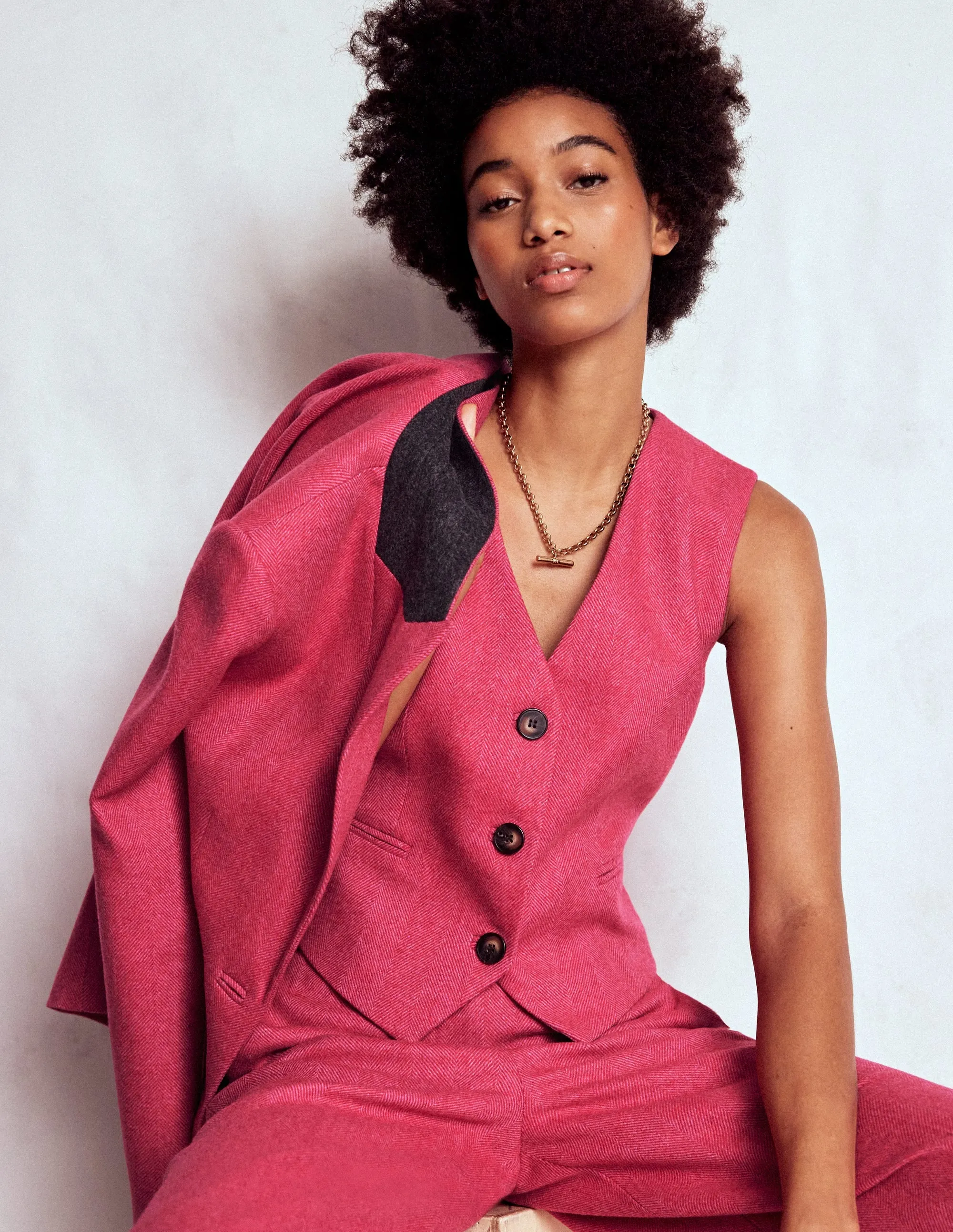Pink Wool Waistcoat-Red and Pink Wide Herringbone Weather Adaptive Ventilation Convertible Sleeves