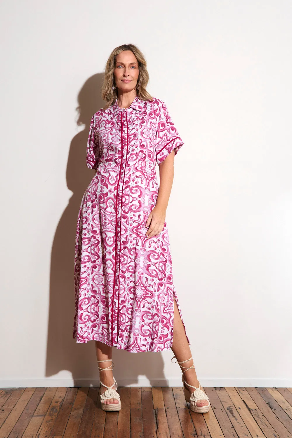 Vibrant Waist Relax Form Gracie Shirt Dress in Mulberry Bijou