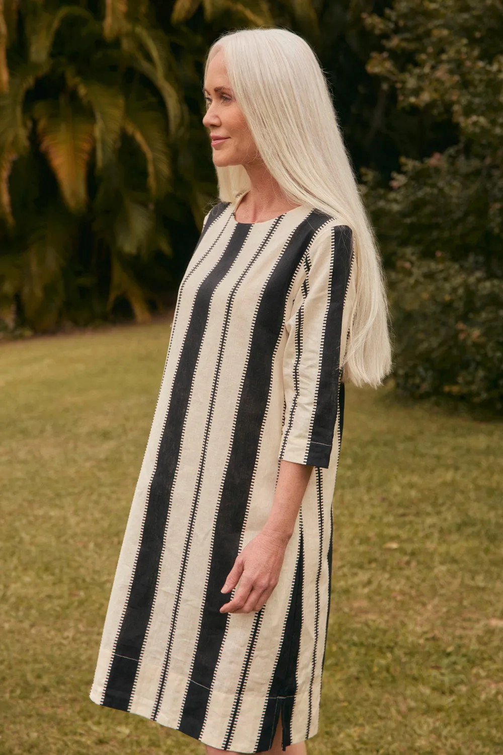 Velvet-Touch Nature Inspired Boatneck Shift Dress in Shibuya