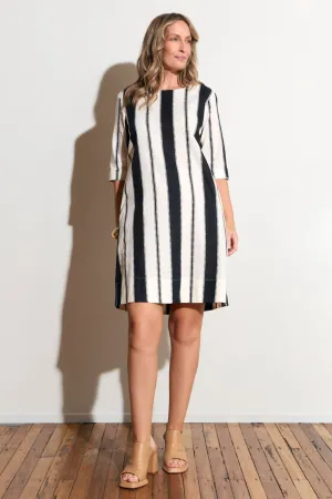 Comfortable fit dress for all body types Boatneck Shift Dress in Shibuya