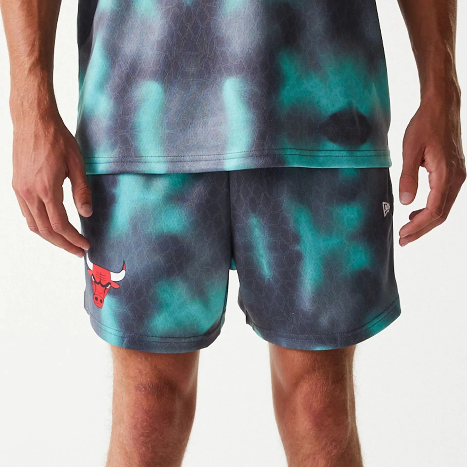 Comfortable Flex button fly Chicago Bulls NBA All Over Print Green Shorts
