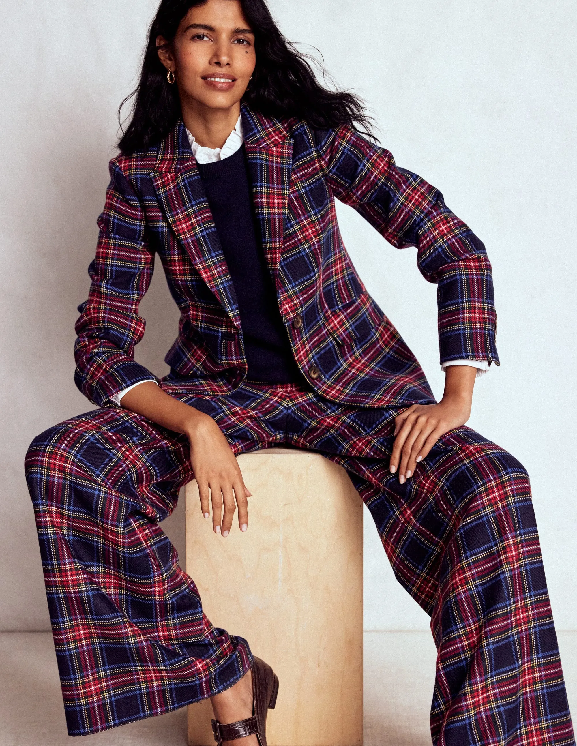 Stamford Wool-Blend Blazer-Navy, Green and Red Check Gloss Free Texture Breezy Layer Option