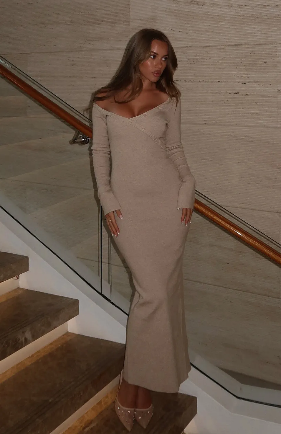 Trendy Layering Fall On Me Long Sleeve Maxi Dress Beige