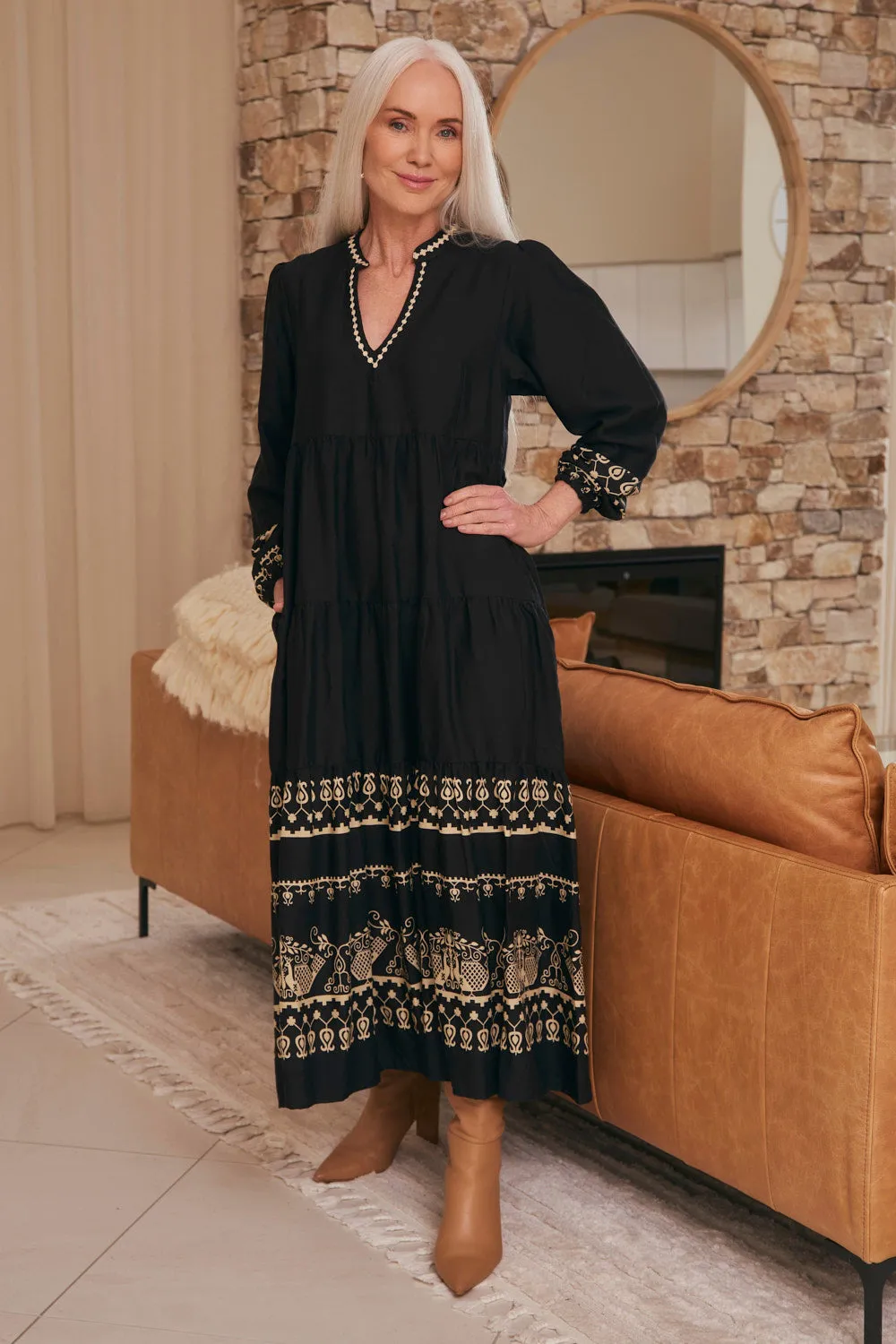 Sabre V-Neck Dress in Baroque Smooth-Lining Day Ready