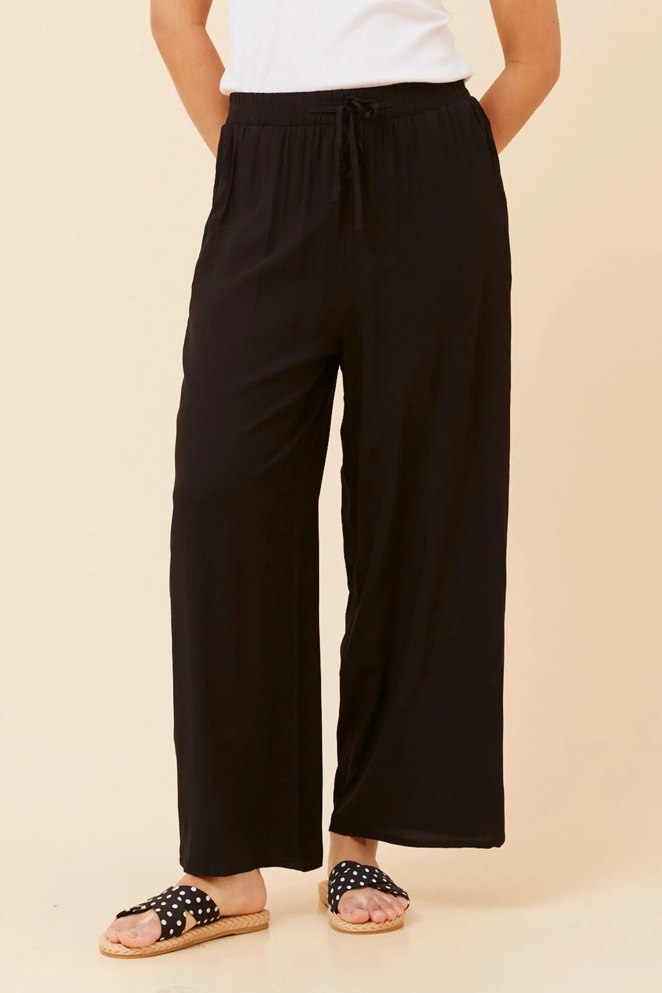 Cozy Design SUZZEL SOLID WIDE LEG PANTS