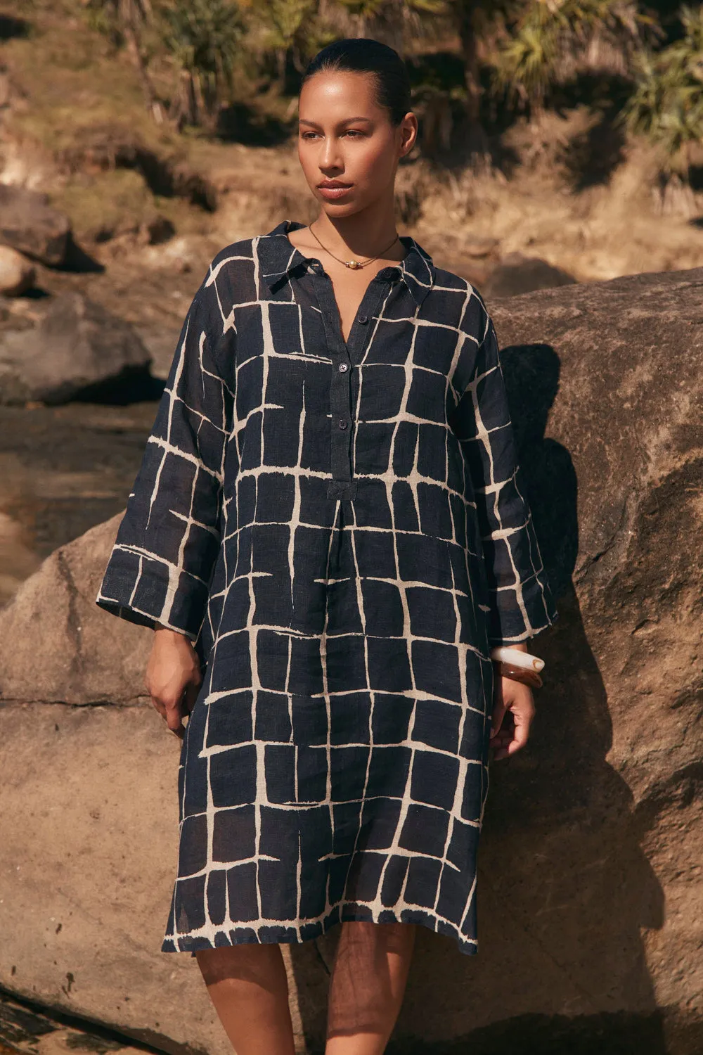 Subtle tone Silky Form Tess Linen Tunic Dress in Woven Echo