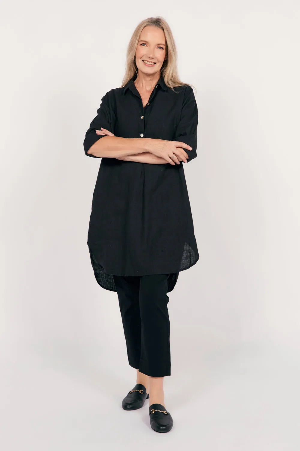 Cozy Layers Soft Pleats Tess Tunic Shirt Dress in Onyx
