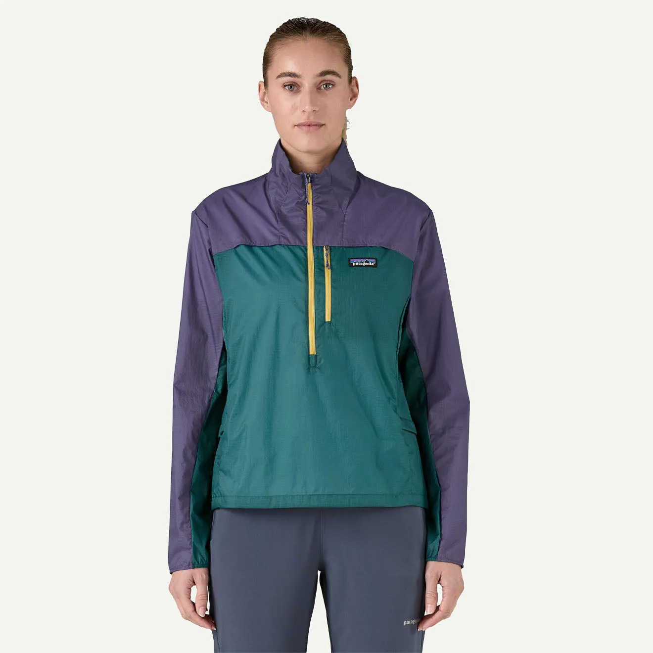 Seasonal Wear Lightweight Outfit Patagonia Womens Houdini Stash 1/2 Zip Pullover Wetland Blue / Solstice Purple