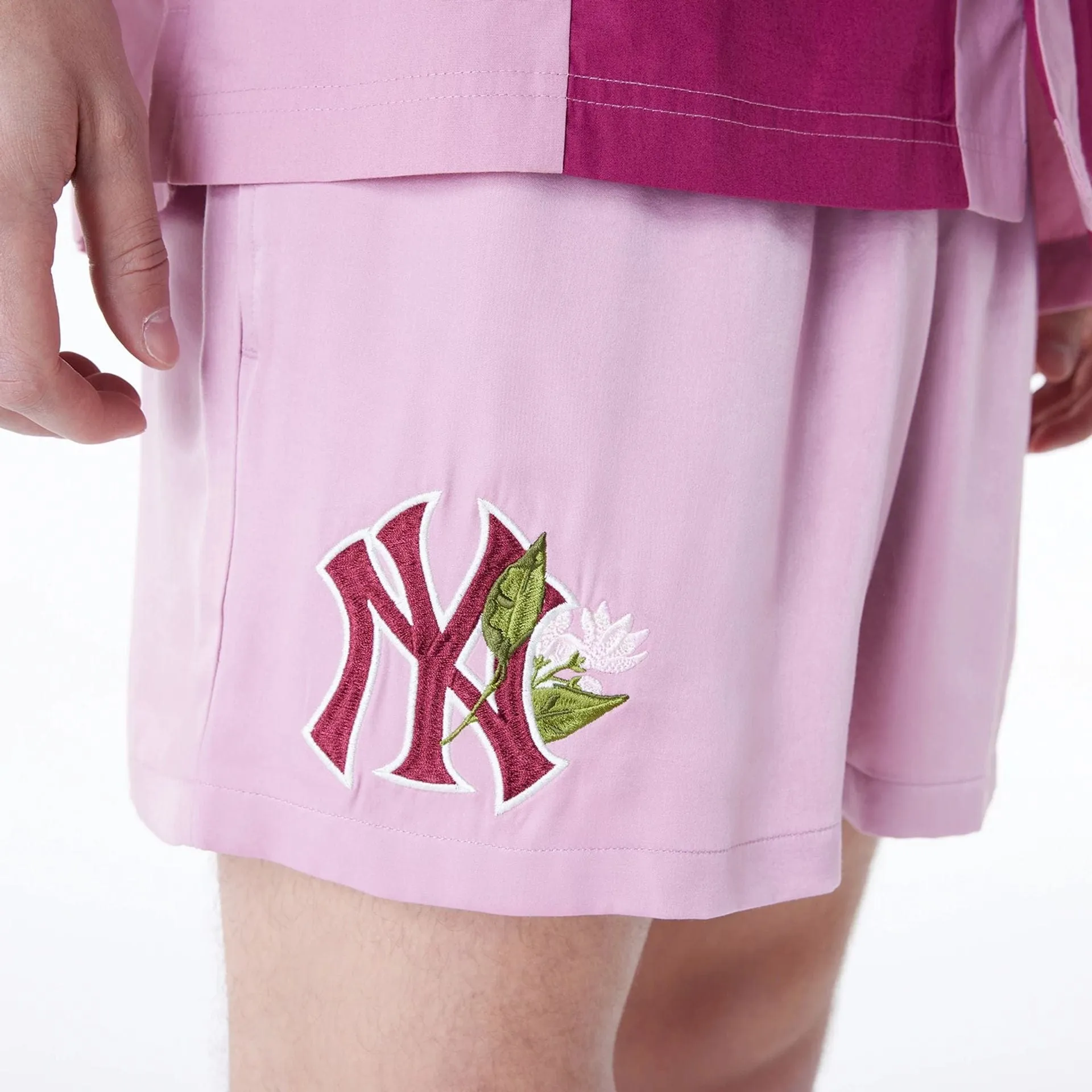 New York Yankees MLB Woven Dark Pink Shorts Easy Comfort Fit