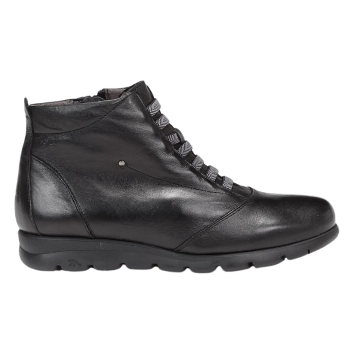 Stacked Heel Structure Comfortable Sole Fluchos Women's Susan Ankle Boot Sugar Negro Leather