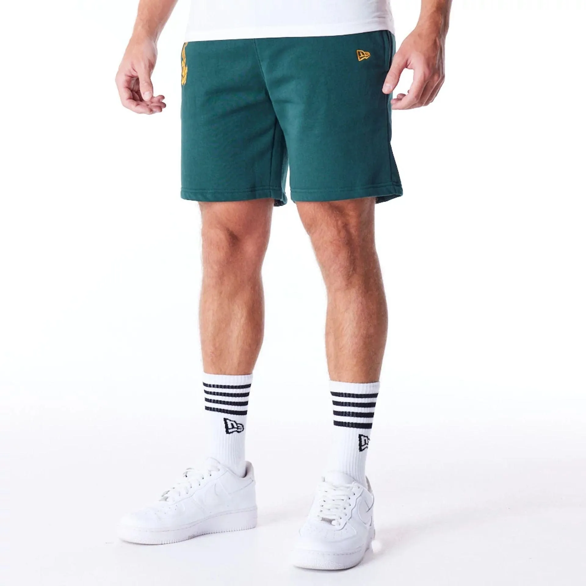 Chill Mood Multi Directional Flex Chicago White Sox League Essential Dark Green Shorts
