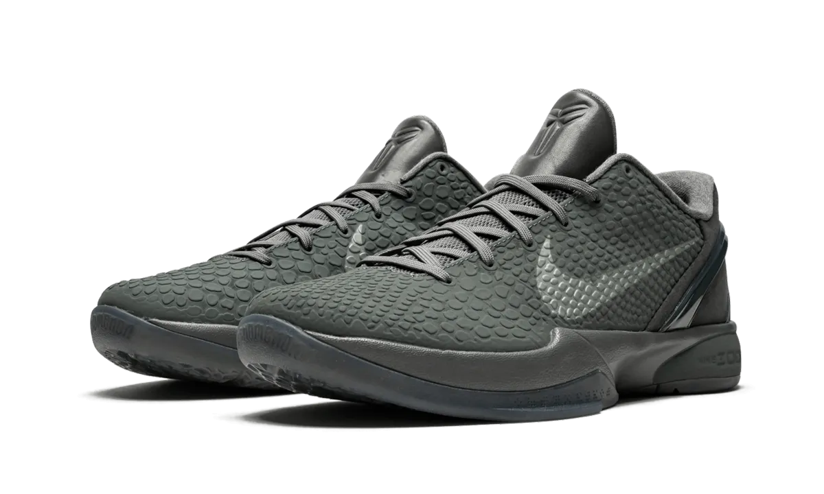 Zoom Kobe 6 FTB "Fade To Black" road - runner